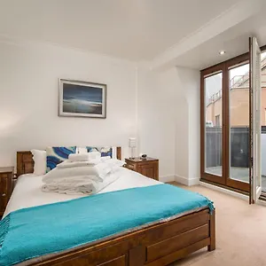 Holiday home 5, 48 Bishopsgate By Living, London