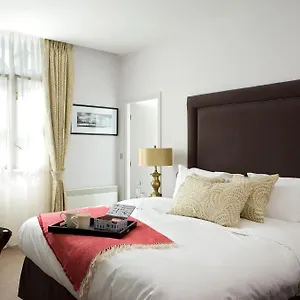 Inn By Bistrot Pierre At The Crescent ****